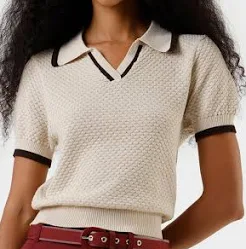 polo feminina de tricot texturizada bege